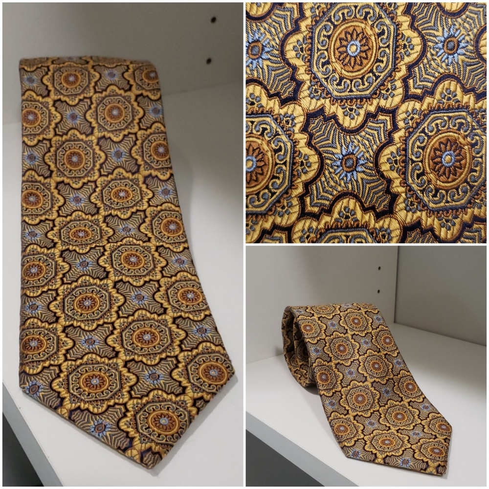Jos.A.Bank Gold/Blue Floral Print, 100% Silk, Tie